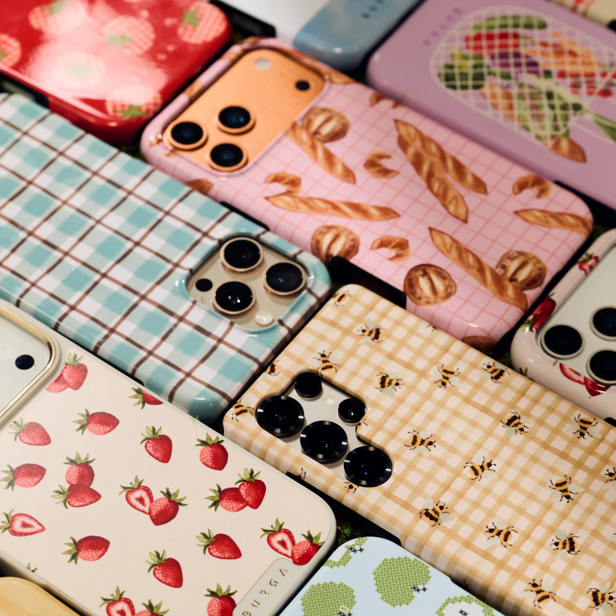 Honeycomb - iPhone 17 Pro Case - Image 50