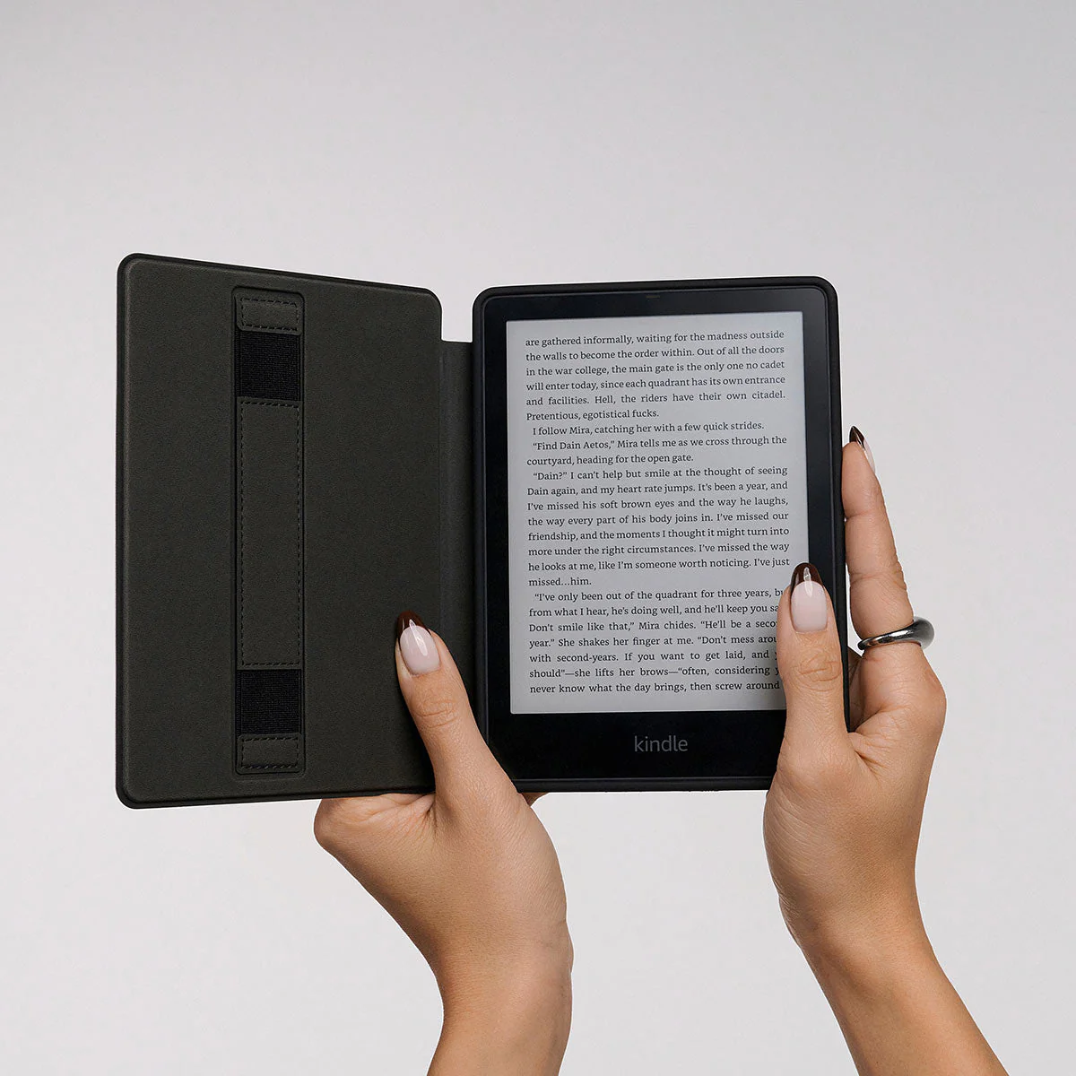 Off Duty - Kindle Paperwhite (12th Gen) Case - Image 7